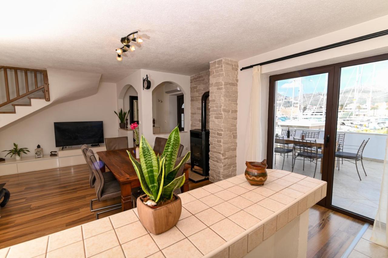 Apartman Ciciliani Trogir Exterior foto
