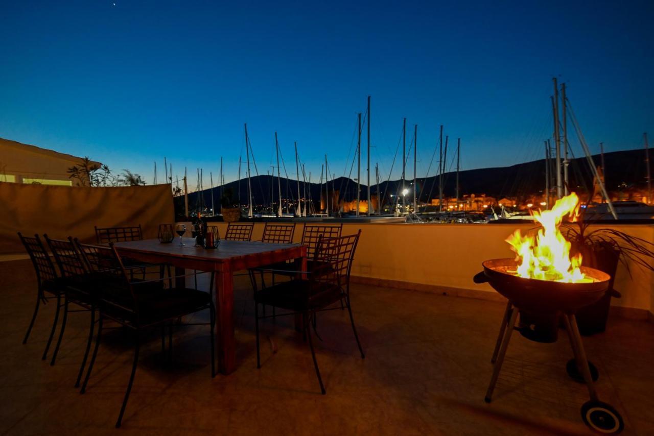 Apartman Ciciliani Trogir Exterior foto